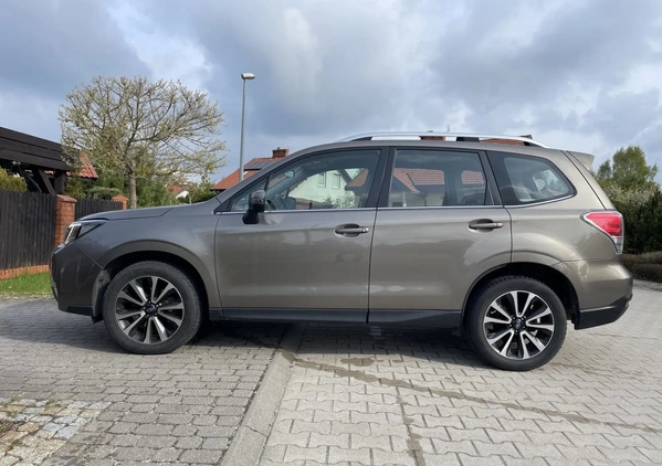 Subaru Forester cena 85000 przebieg: 98500, rok produkcji 2017 z Olsztyn małe 67